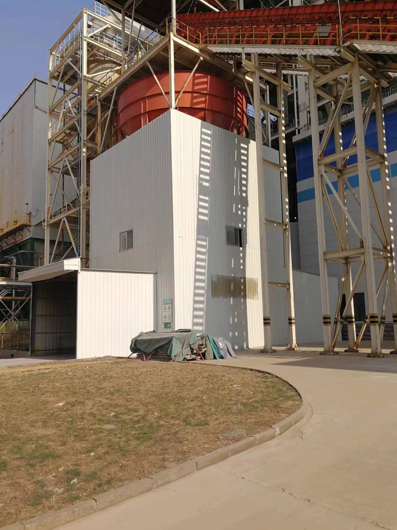 Industrial power plant desulfurization tower